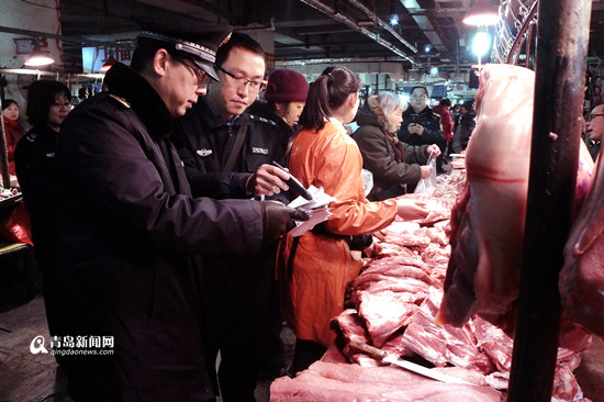 青岛畜禽产品专项检查 严打注水肉等违法行为